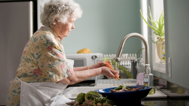 Healthy Diet Linked to Better Memory Function in the Elderly