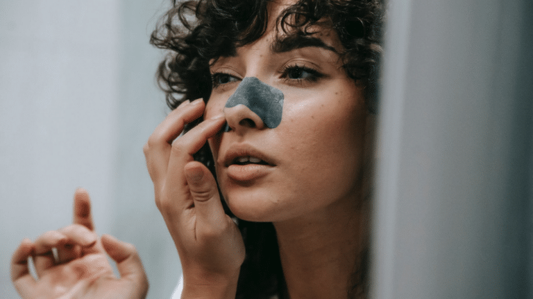 How to Get Rid of Blackheads Featured Image